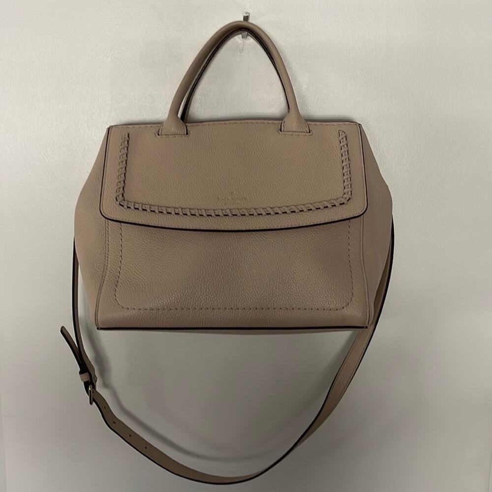 Kate Spade Tote/ Crossbody Handbag in great condition, very clean